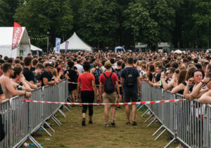 How Crowd Control Barriers Rental Helps Event Planners Deliver Safe and Organized Experiences
